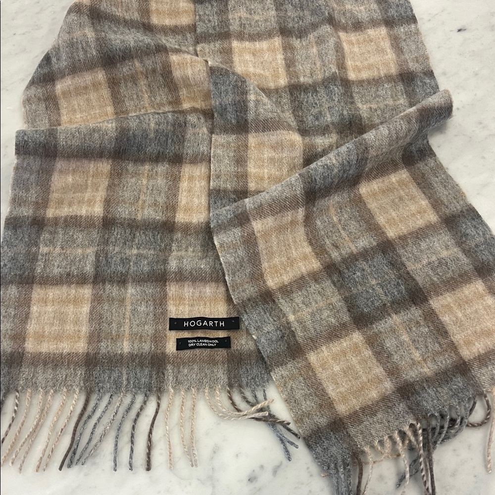 Hogarth Plaid Wool Scarf
